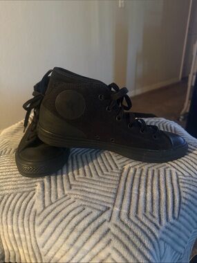 Converse Black Mid-Top Sneakers Durable Rip-Stop material